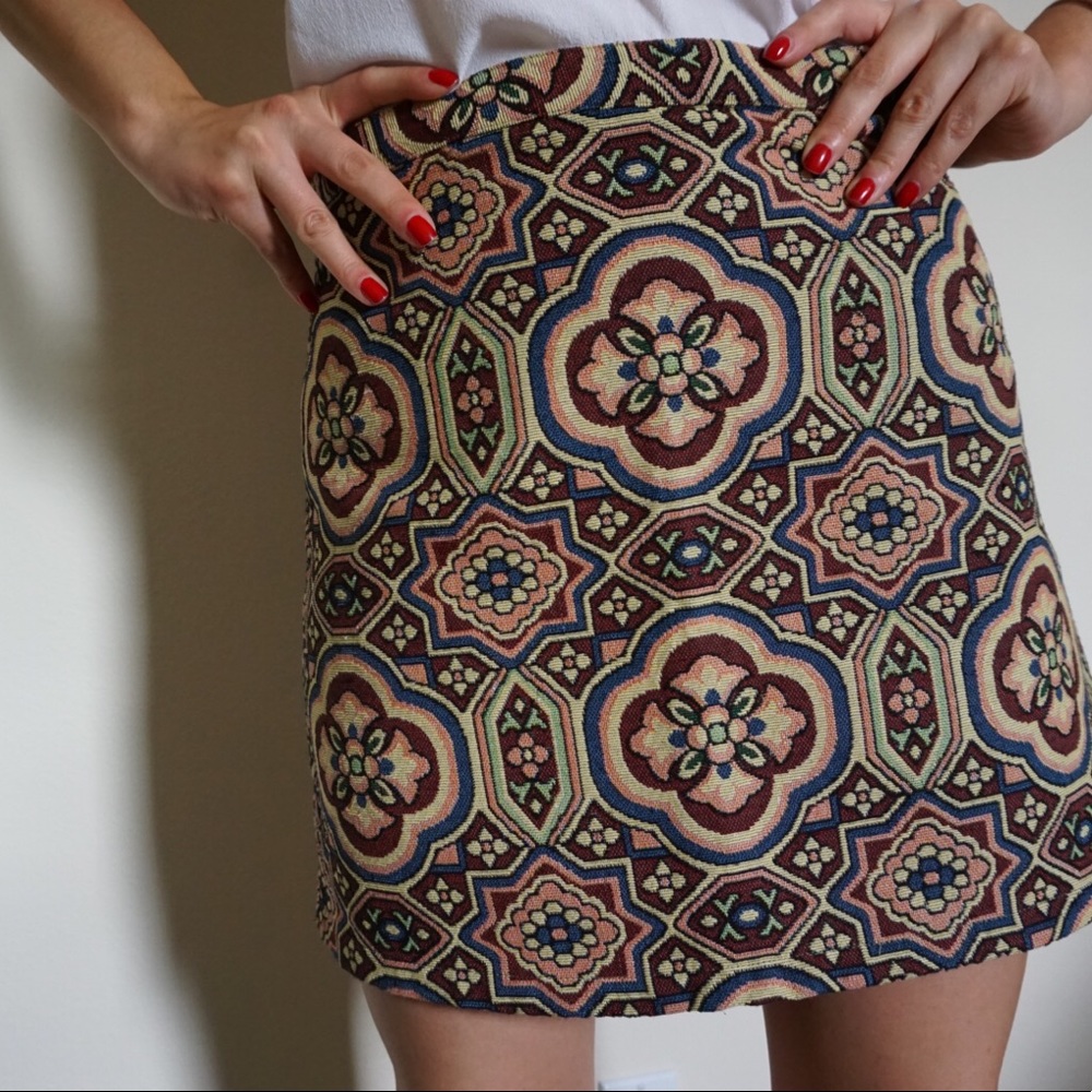 TOPSHOP Tapestry Mini Skirt